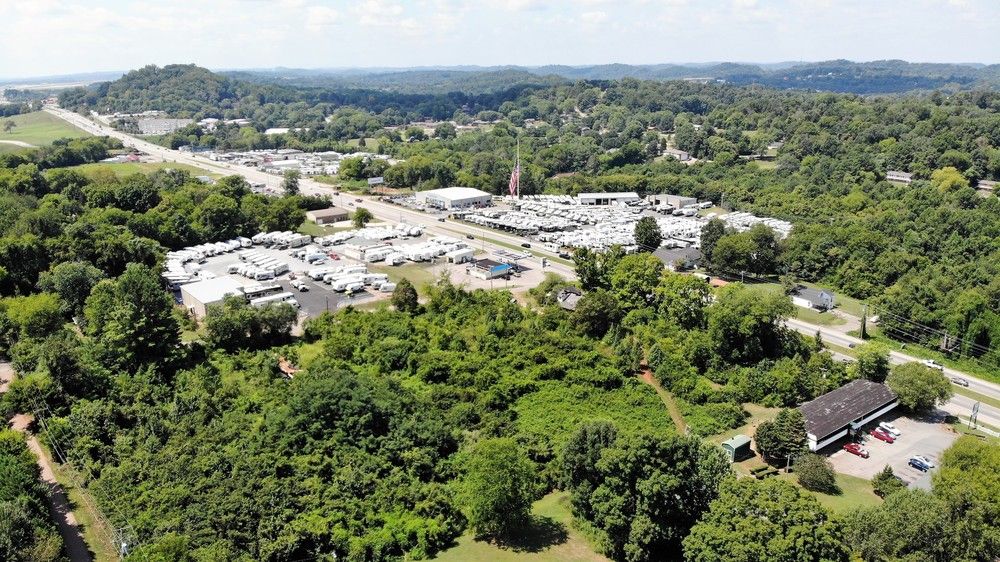 Airport Hwy Acreage: 4304 Airport Hwy, Louisville, TN 37777